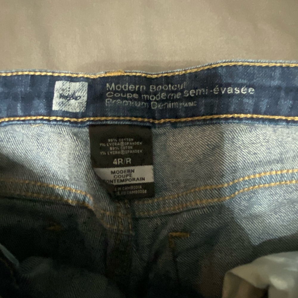 Jeans - Picture 3 of 6